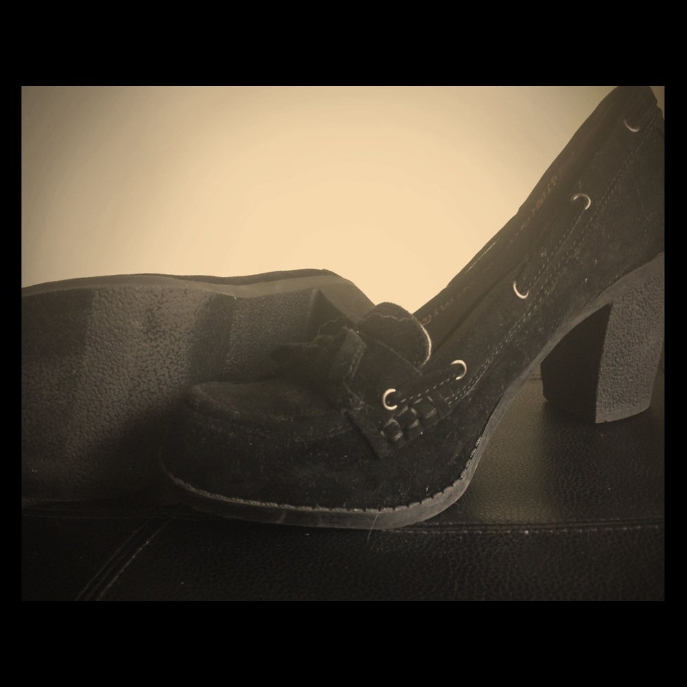 Velvet loafer heels